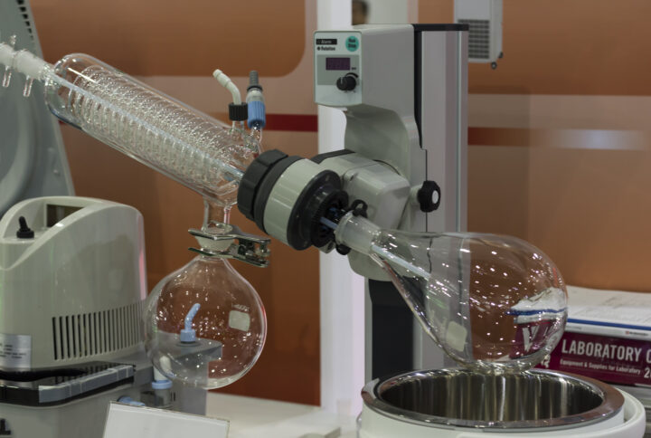 Guide On How To Use a Rotary Evaporator